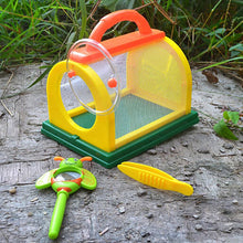 Load image into Gallery viewer, Kids Insect Bug Cage with Tweezers Magnifier Backyard Exploration Critter Toy Observatie Experiment